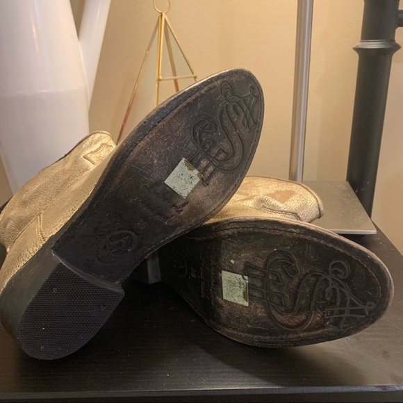 ASH Gold tone cowboy boots - Picture 2 of 7